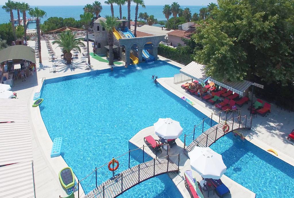 Thalia Beach Resort Hotel Kumkoy Extérieur photo